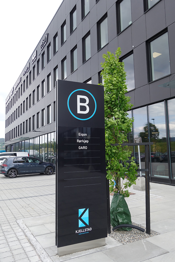 Kjellstad 01 600x900